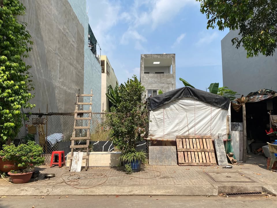 Đất nền mặt tiền đường Hà Đức Trọng, Bà Rịa 90m² giá 3.25 tỷ - Sổ hồng chính chủ!