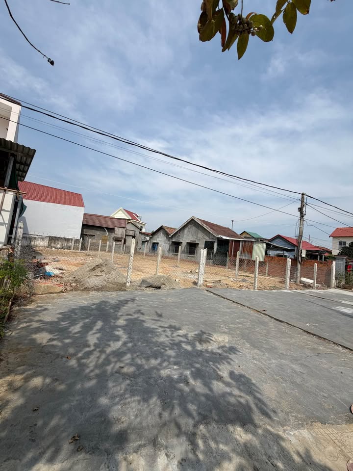 FrontHouse Đường Trần Phú Nha Trang 108.6m² giá 3.4 tỷ - Mặt tiền view sông cực đẹp!