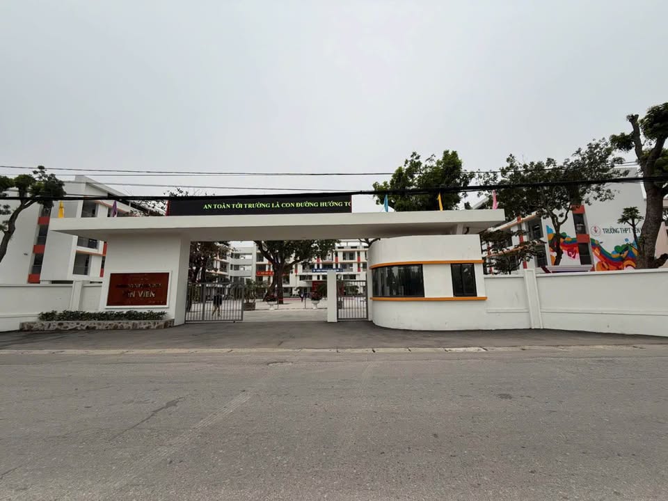 Đất Yên Viên, Gia Lâm 60m² giá 5 tỷ - Lô góc 2 mặt thoáng, ô tô vào tận nơi!