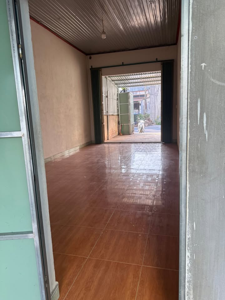 Nhà mặt tiền cho thuê tại 114 Huỳnh Thúc Kháng,  Phường Quang Trung - Tiềm năng kinh doanh lớn!