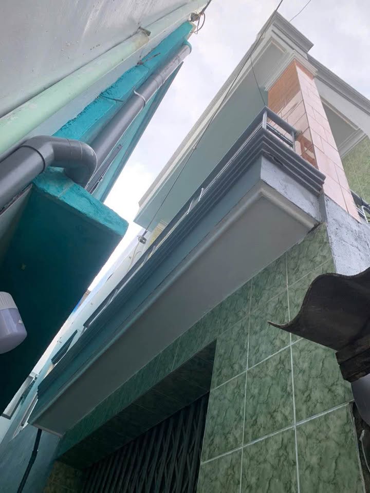 Nhà hẻm Tân Trào Vĩnh Nguyên Nha Trang 33m² giá 2.4 tỷ - Sổ hồng đầy đủ!