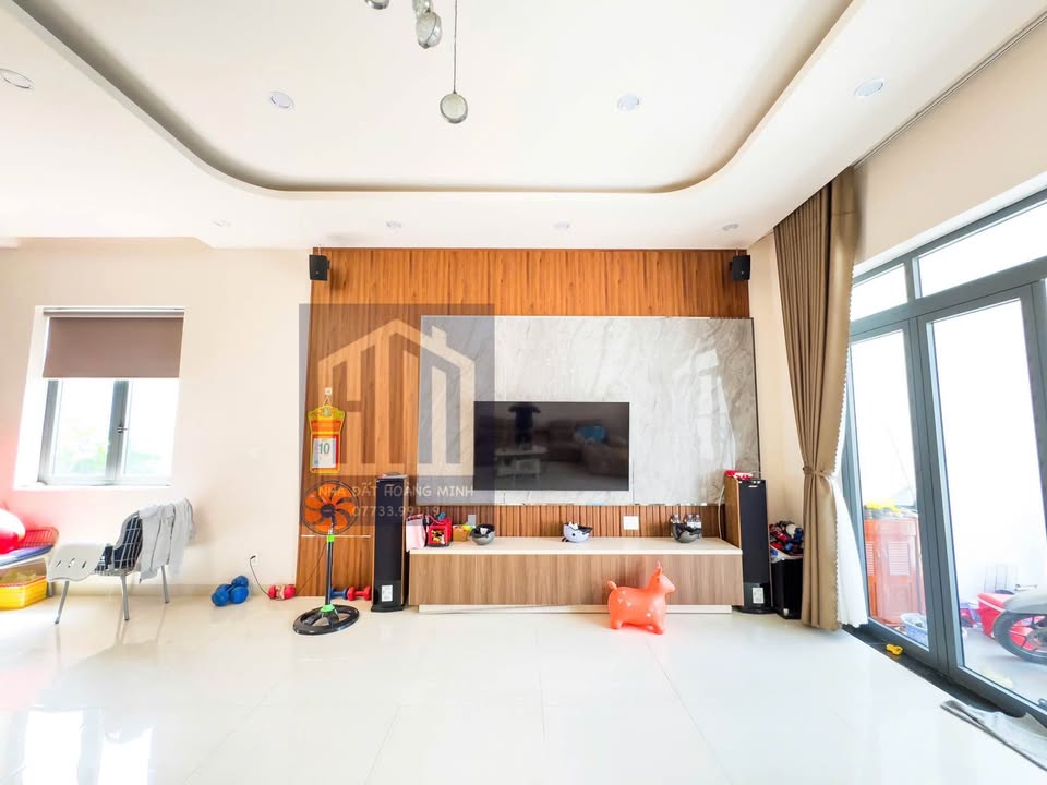 Nhà 1 trệt 1 lầu tại Rạch Giá 132m² giá 2.X tỷ - Ô tô vào tận nhà!