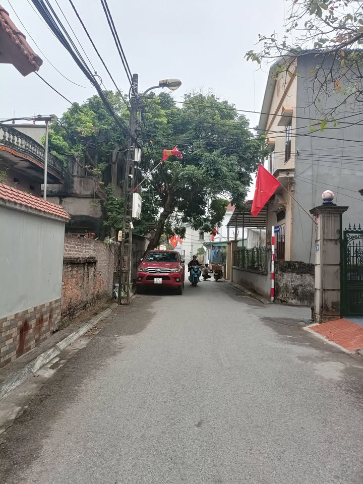 Đất nền Đa Tốn, Gia Lâm 60m² giá 5 tỷ - Hàng hiếm vị trí trung tâm!