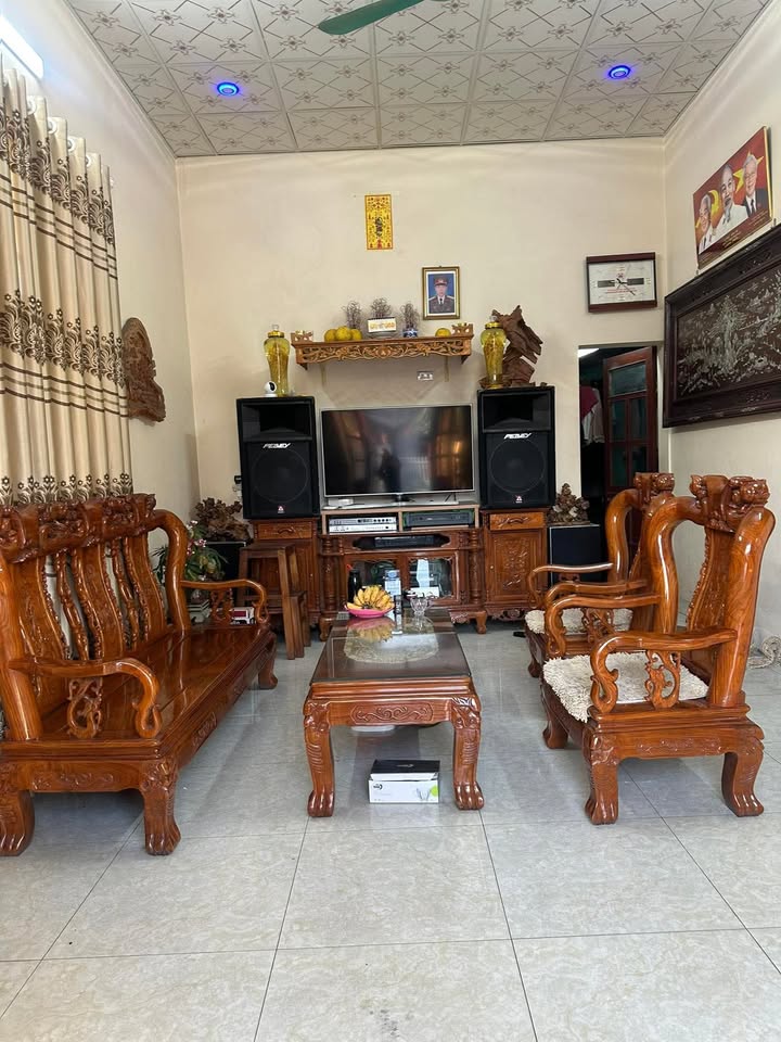 Nhà dân phường Cẩm Trung, 298m² giá 1.192 tỷ - Đầu tư lý tưởng!