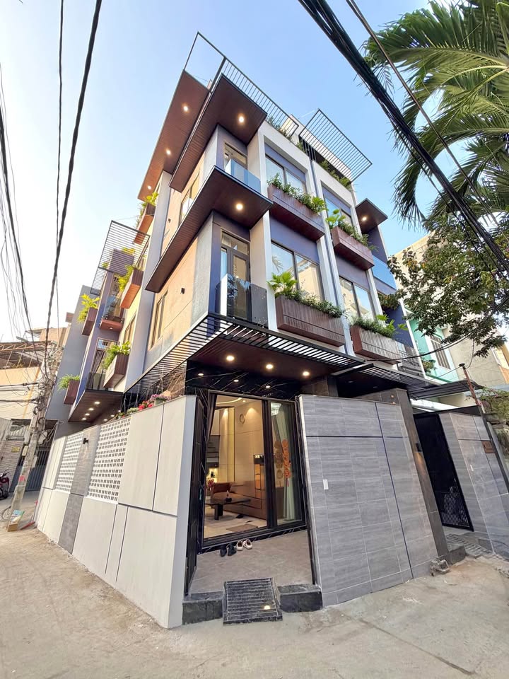 Nhà liền kề 66m² Nguyễn Tri Phương, Hải Châu giá 8.2 tỷ - Full nội thất cao cấp!