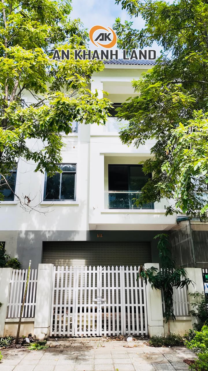 Nhà vườn 90m² khu B mới Geleximco giá nhỉnh 19 tỷ – Căn hiếm, sẵn sổ đỏ!