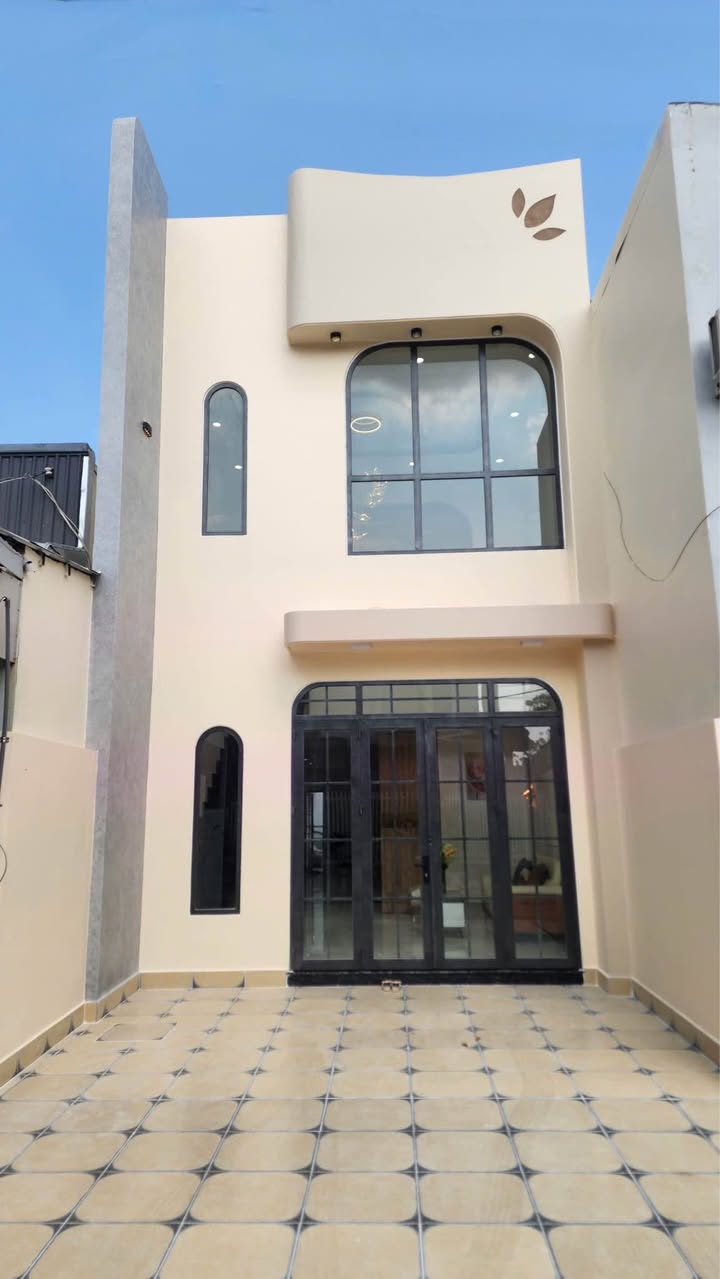 Nhà mới hoàn thiện Phường Vĩnh Quang 96m² giá 2.75 tỷ - Tiện ích đầy đủ, sẵn sàng vào ở!