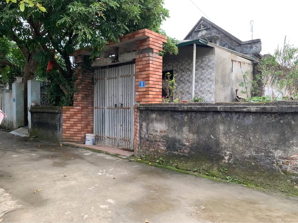 Đất thổ cư 150m² Lương Sơn giá 3 tỷ - Đầu tư sinh lời tại vị trí đẹp!