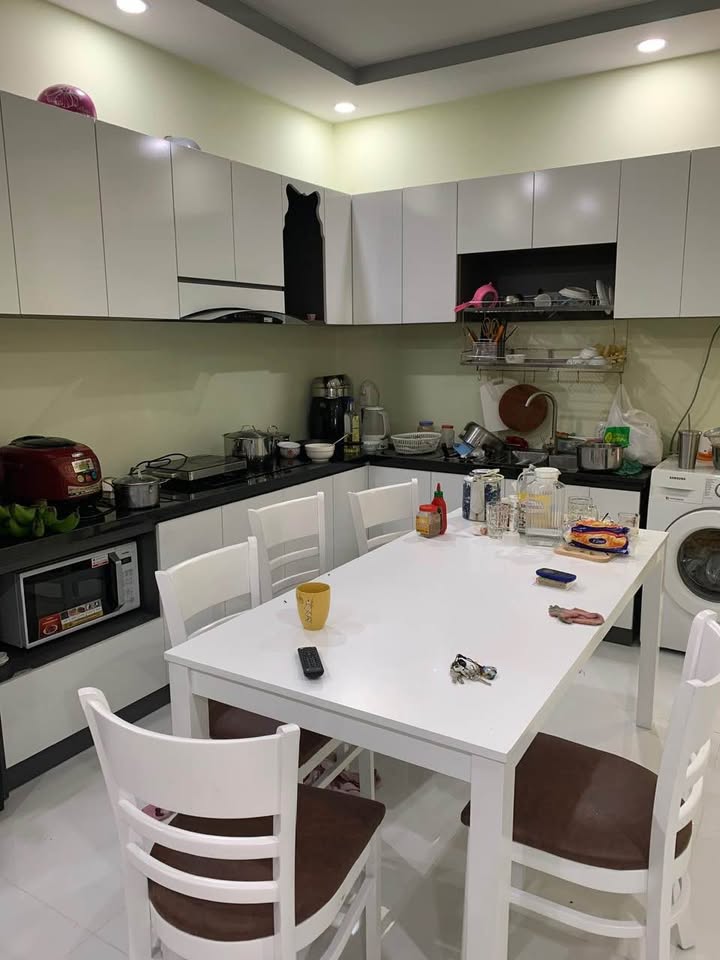 Nhà riêng tại khu công nghiệp Đông Xuyên, 76m² giá 2.9 tỷ - Thiết kế 3 phòng ngủ hiện đại!