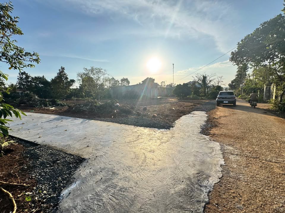 Đất nền Km19, Xã Ea KNuec, 100m² giá 255 triệu - Cơ hội đầu tư không thể bỏ lỡ!