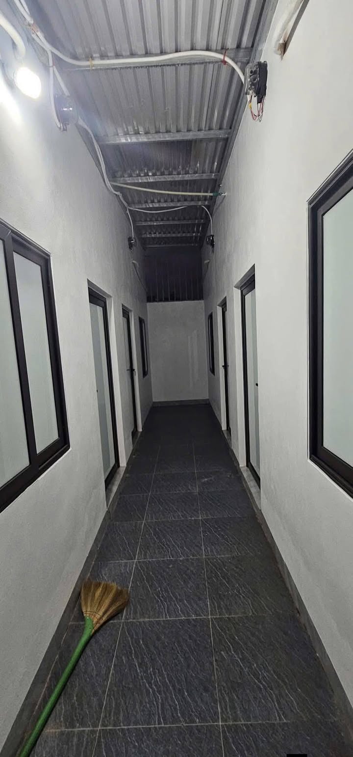 Phòng trọ mới xây tại Cầu Vĩnh Giang 20m² giá chỉ 1.6 triệu - Sẵn sàng vào ở!