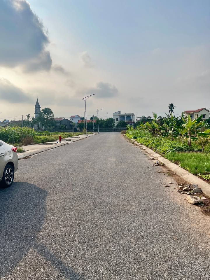 Đất nền Tiến Thắng - Lý Nhân 126m² giá chỉ 1.4 tỷ - Mặt tiền trường học