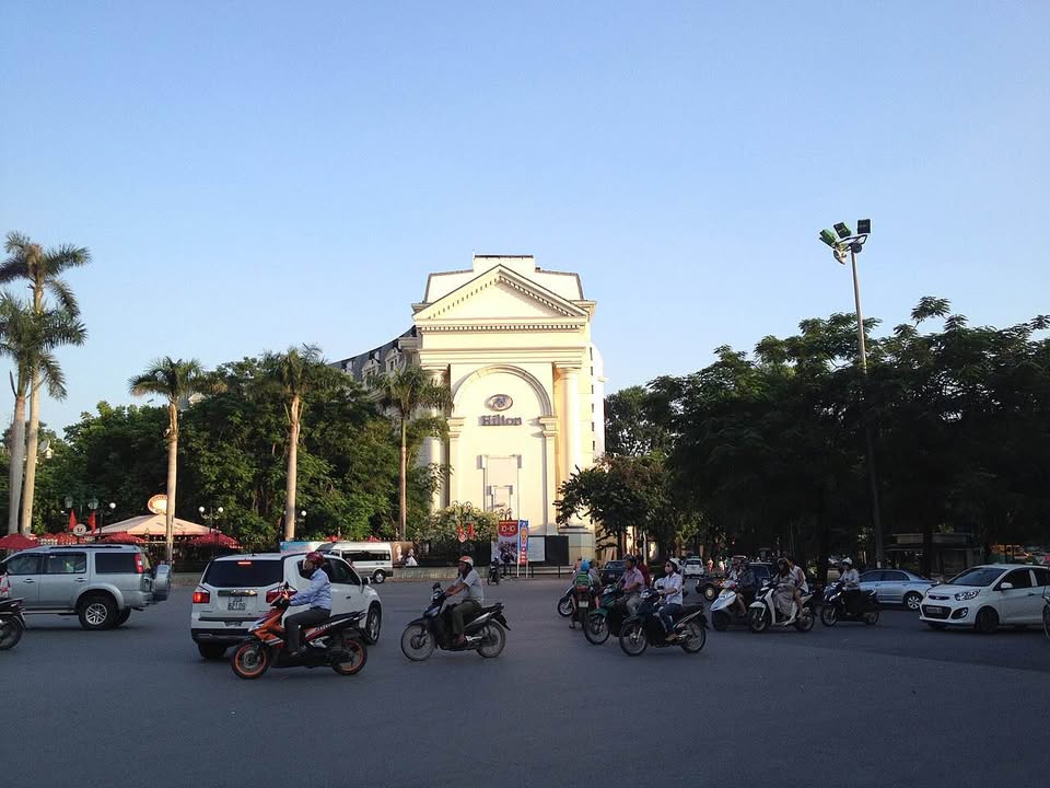 Nhà phố Tràng Tiền, Hoàn Kiếm 45m² giá 20 tỷ - Vị trí trung tâm đắc địa!