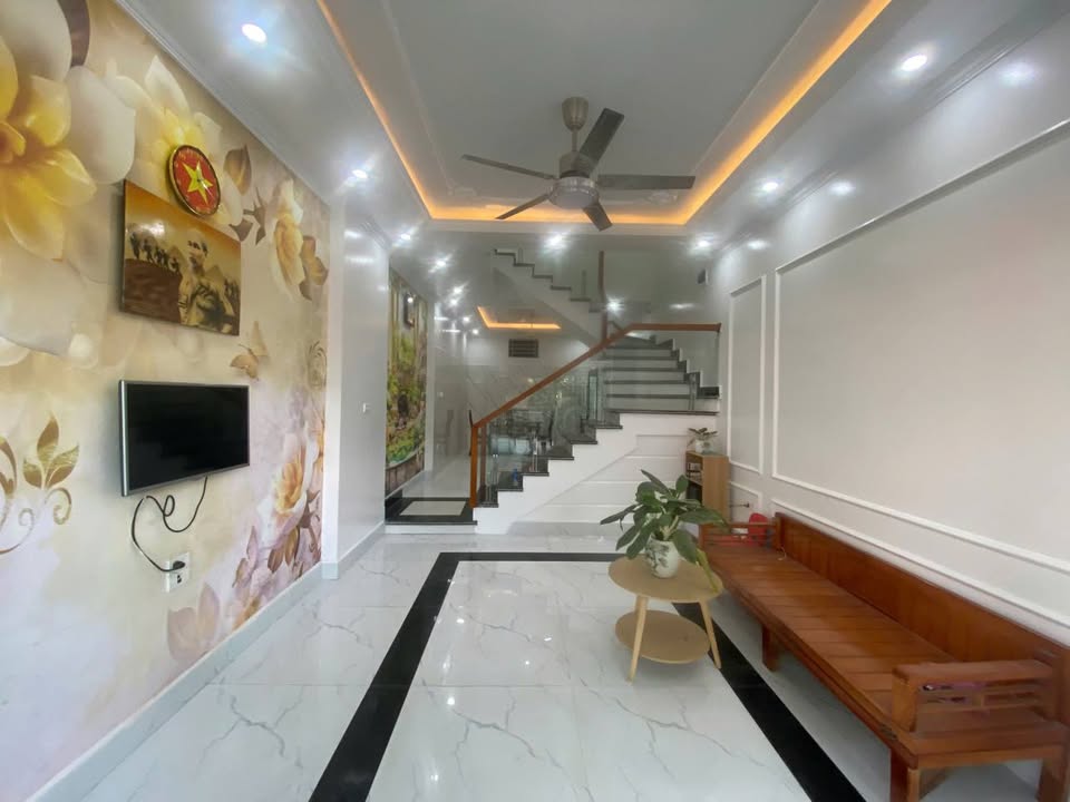 Nhà cho thuê 3,5 tầng tại Quận Kiến An 51m² - Đầy đủ nội thất ngay lập tức!