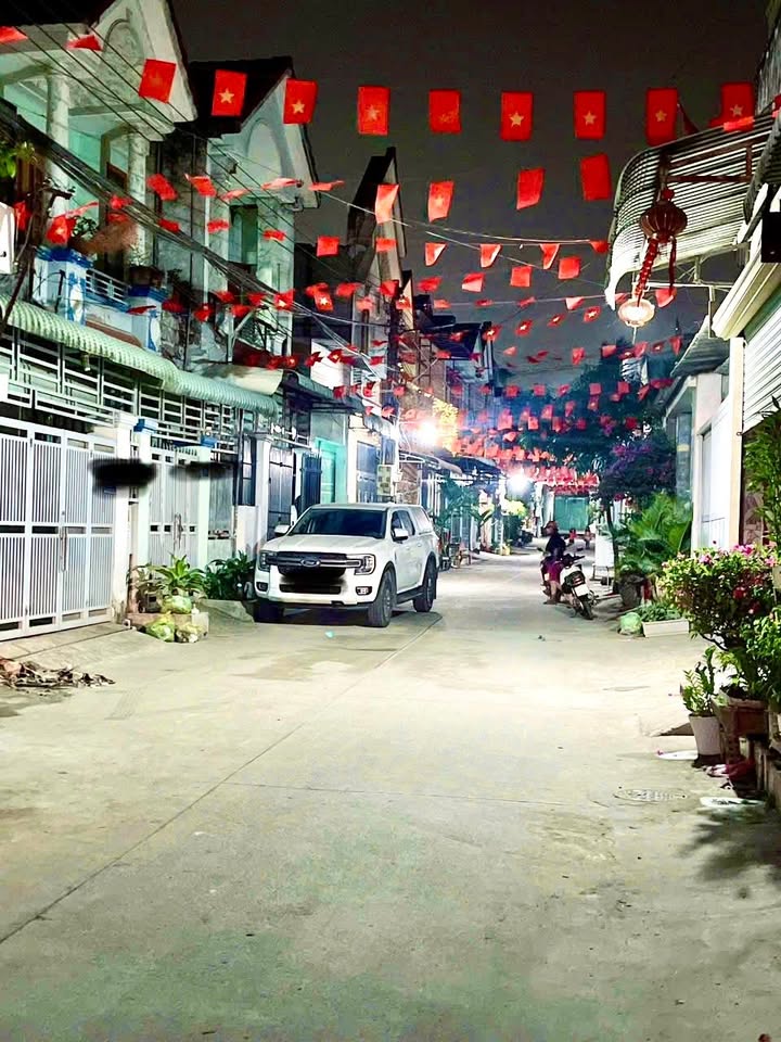 Nhà góc 2 mặt hẻm Phan Đình Giót, An Phú, 75m² giá 4,8 tỷ - Sổ hồng riêng