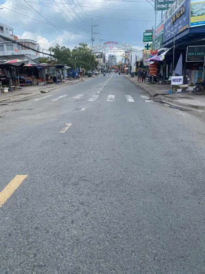 Đất nền 3000m² mặt tiền đường TL868 - Giá 13,5 tỷ, thương lượng ngay!