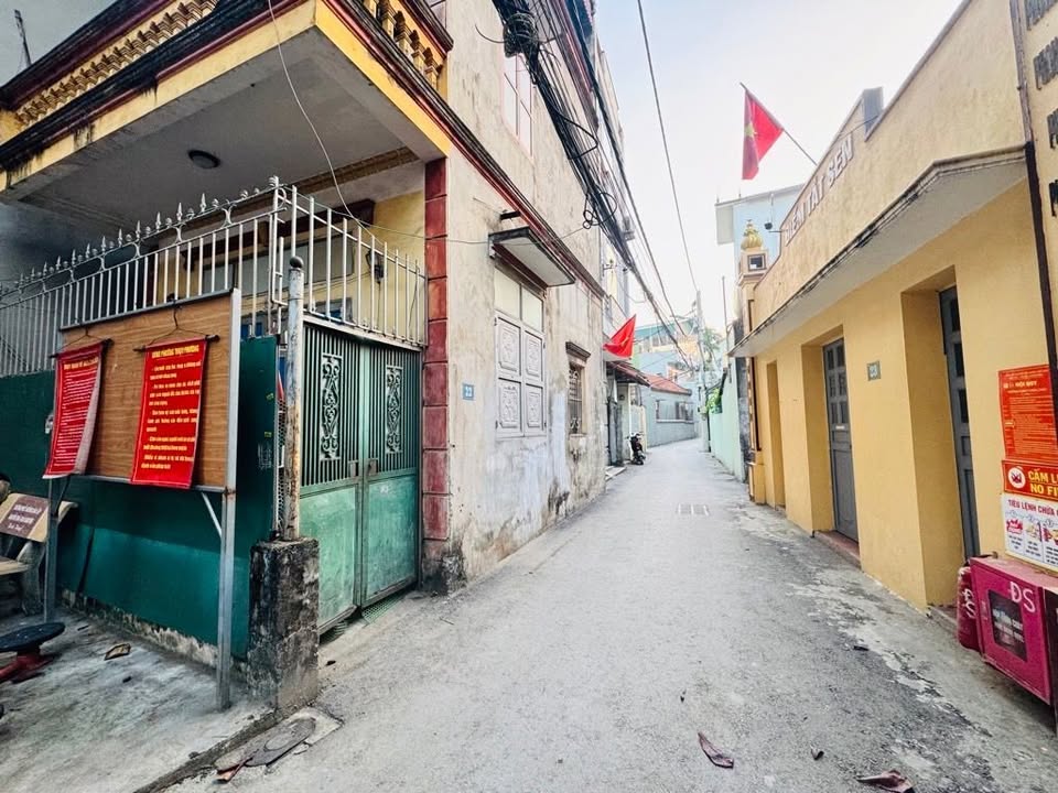 Nhà C4 Liên Mạc, Bắc Từ Liêm 32m² giá 3.9 tỷ - Sẵn sàng vào ở ngay!