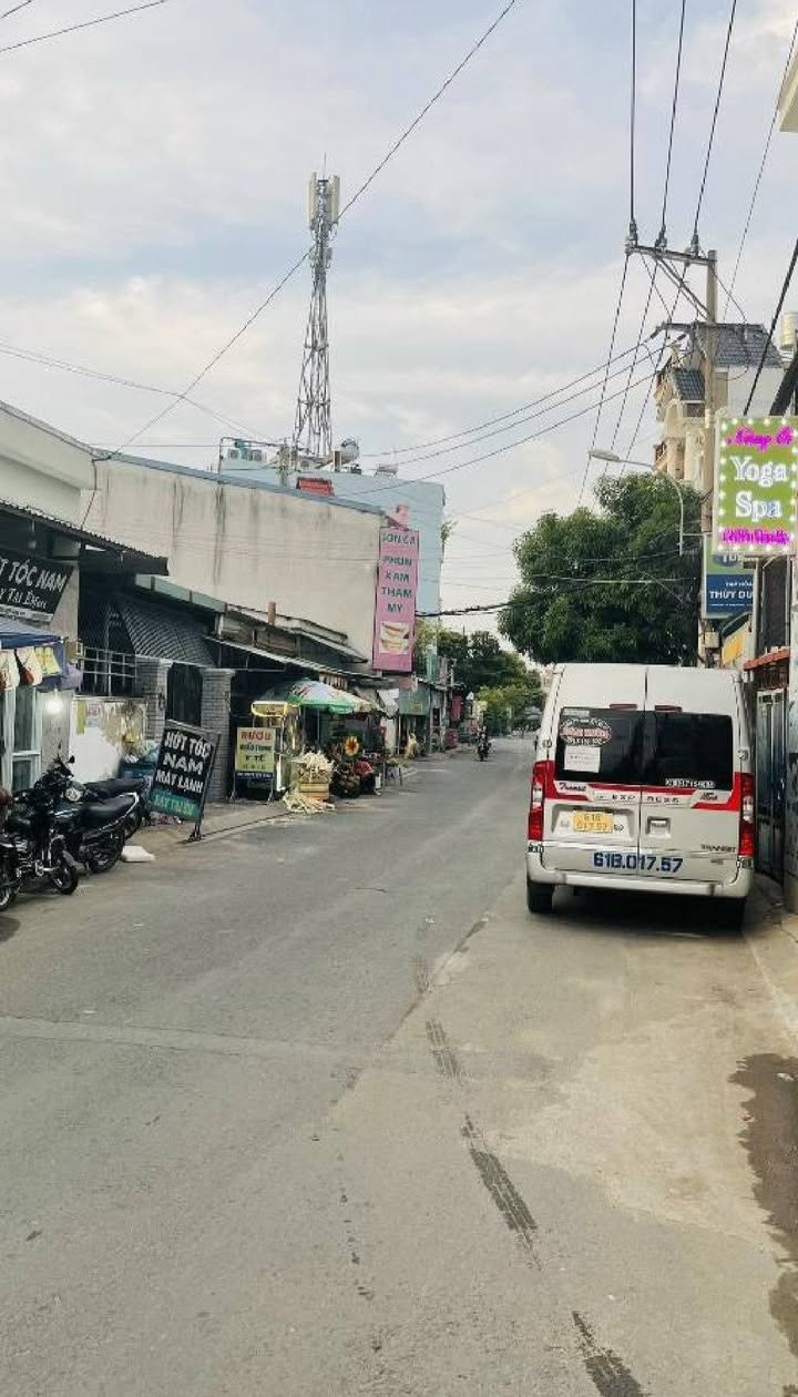 Nhà phố Quận 12 66m² giá 4,1 tỷ - Cần tiền bán gấp!