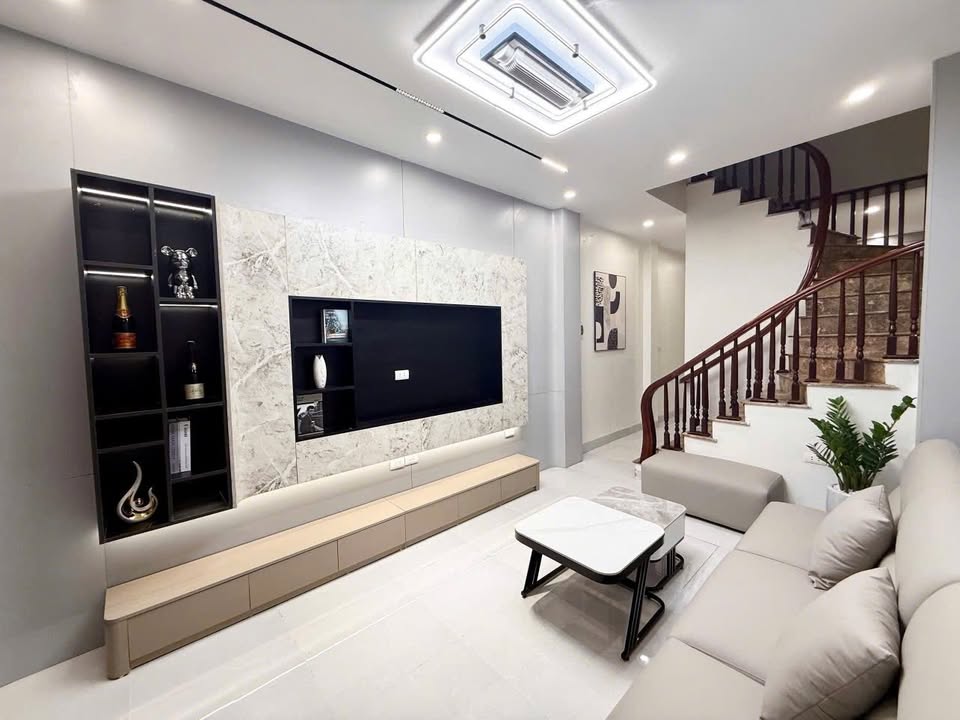 Nhà đẹp An Khánh 36m² giá 6 tỷ - Sẵn sàng vào ở ngay!