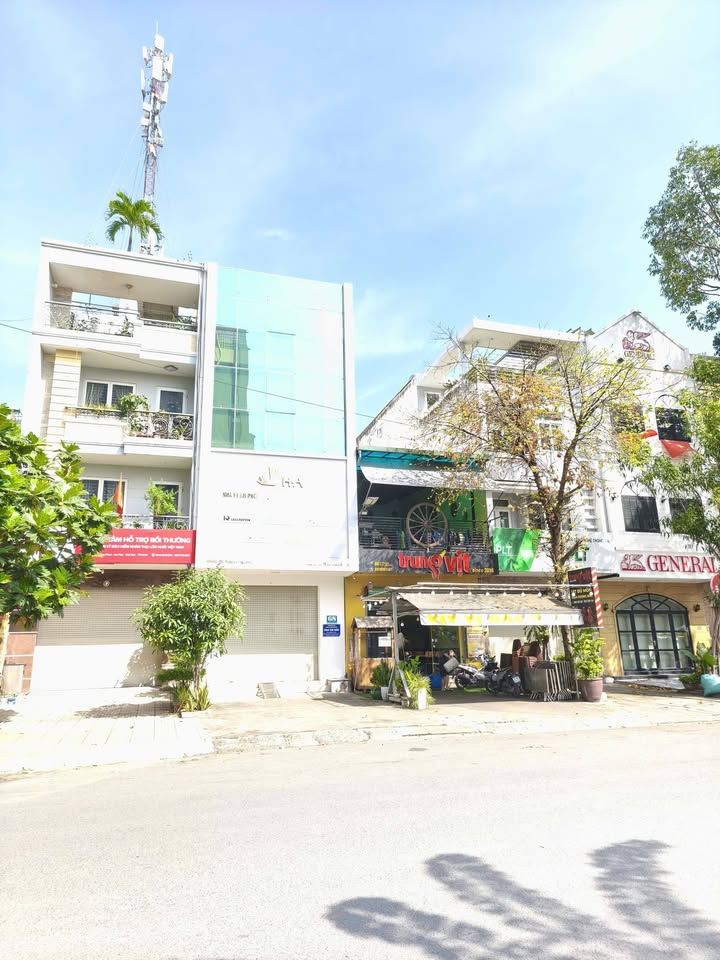 Nhà mặt tiền Vũ Tông Phan, Quận 2, 100m² giá 39 tỷ - Vị trí kinh doanh đắc địa!