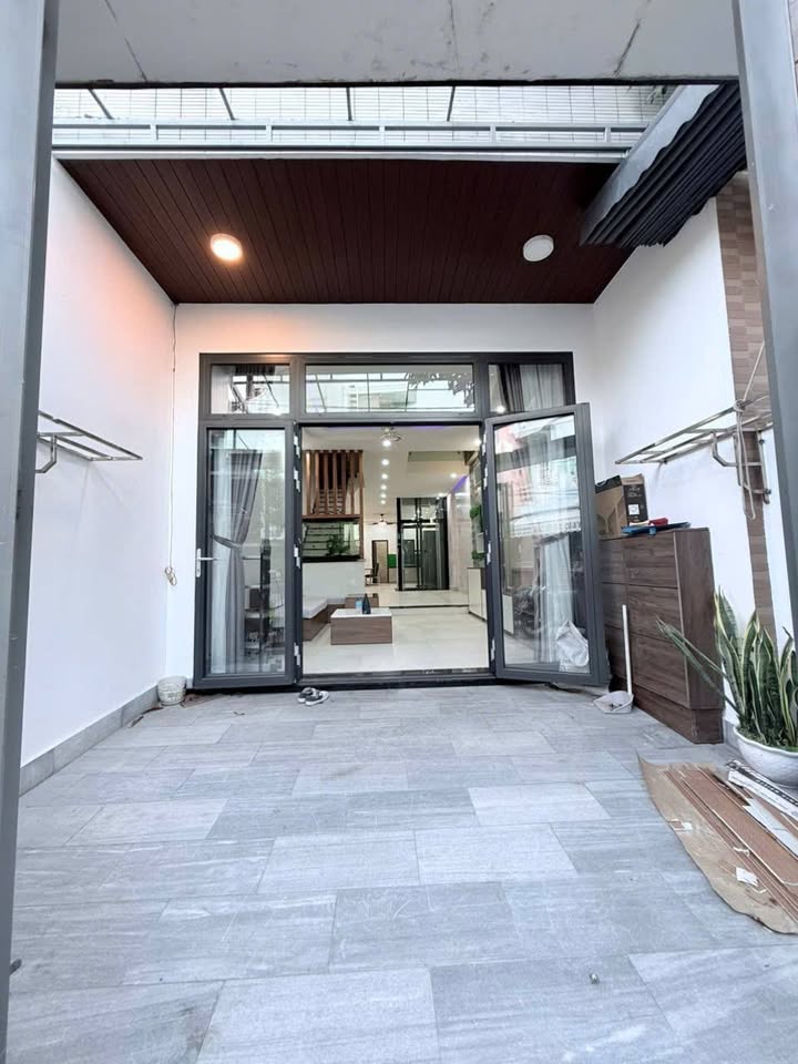 Nhà mặt tiền Bắc Đẩu, Hải Châu 102m² giá 11 tỷ - Cơ hội đầu tư hiếm có!