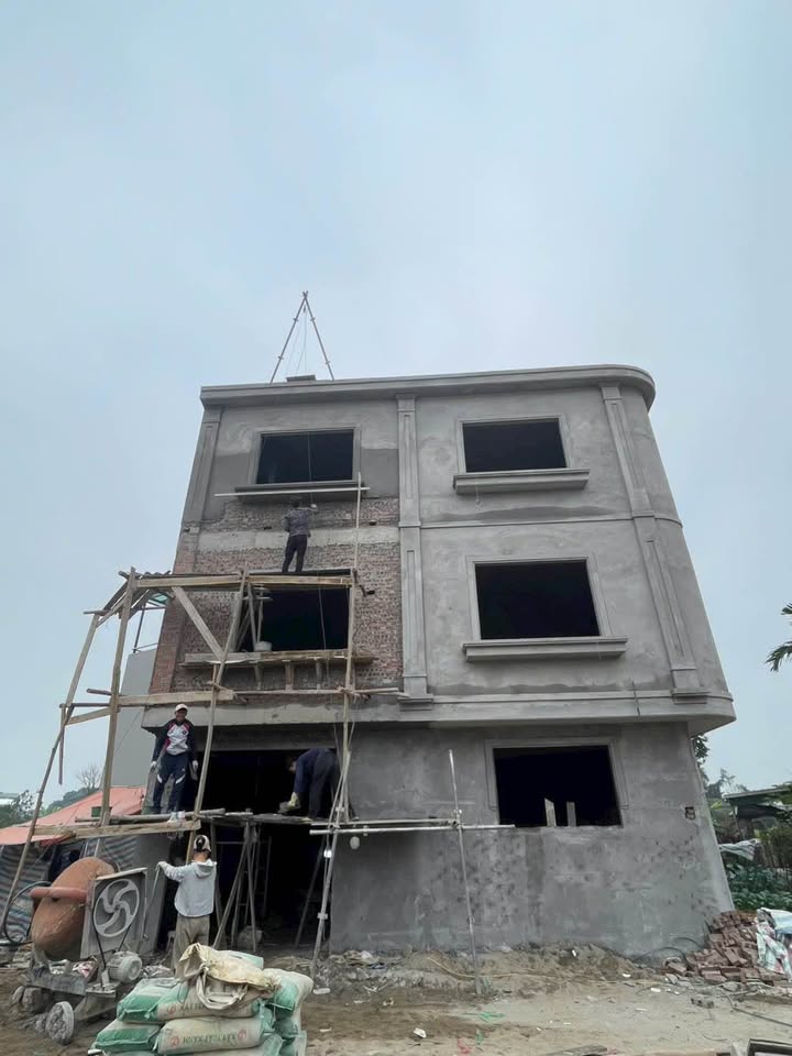 Nhà 3 tầng thôn Sen Trì 60m² giá 3 tỷ - Không thể bỏ lỡ!