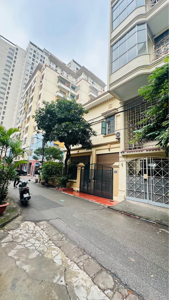 Nhà phố KĐT Nghĩa Đô - Starlake 80m² giá thỏa thuận - Vị trí đắc địa, gara ô tô