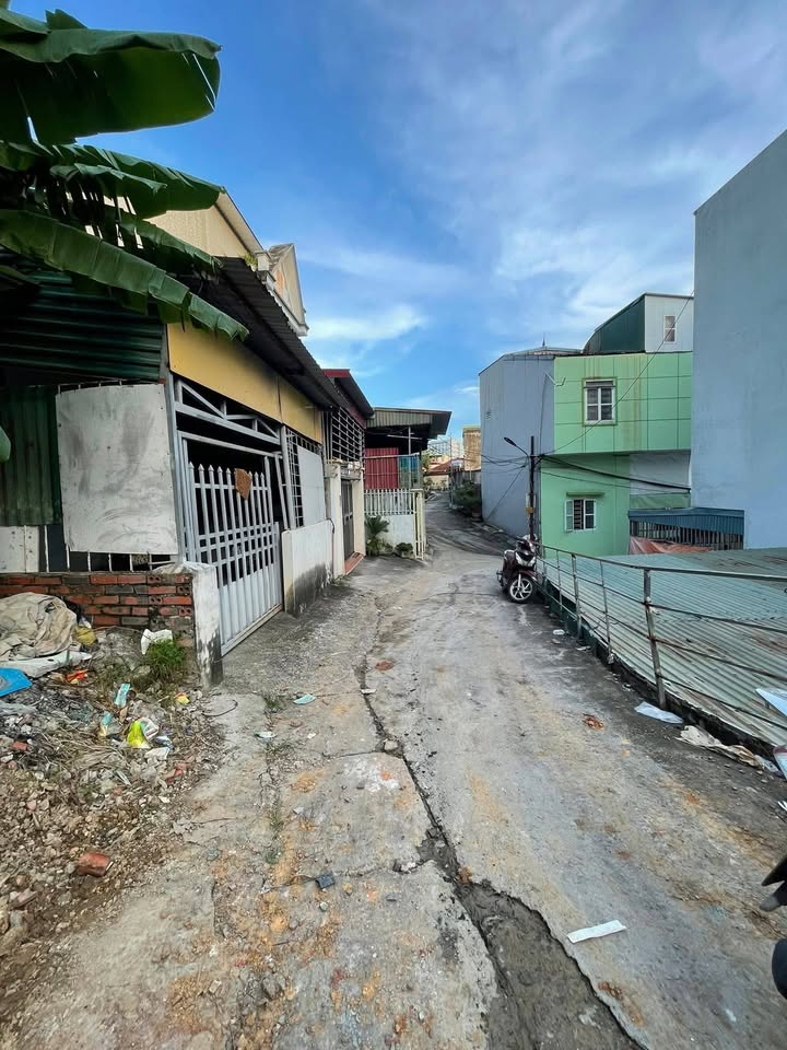 Đất nền tại Phố Cao Thắng, Hạ Long 65m² giá chỉ 1 tỷ - Cơ hội đầu tư hiếm có!