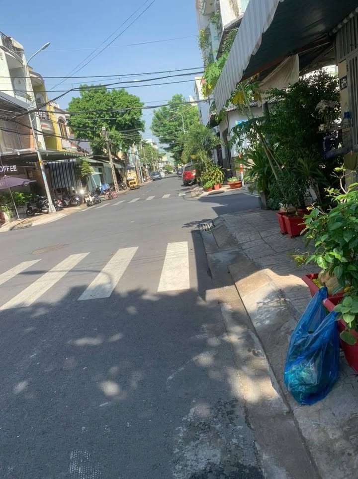 Nhà mặt tiền kinh doanh khu họ Lê, Phú Thạnh, 80m² giá 10 tỷ - Đầu tư sinh lời ngay!