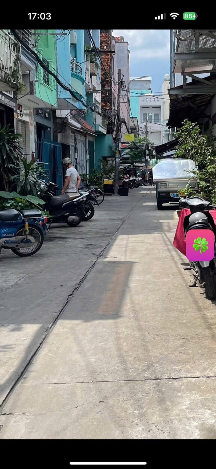 Nhà hẻm Lạc Long Quân, Quận 11, 28m² giá 7 tỷ - Giảm giá cực sốc!