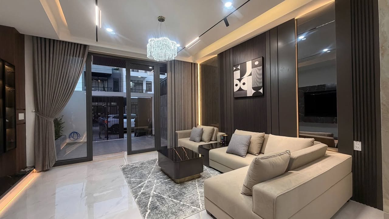 Nhà phố Gói 3 Mỹ Gia - Thái Xuân 100m² giá 9.65 tỷ - Nhà mới có thang máy