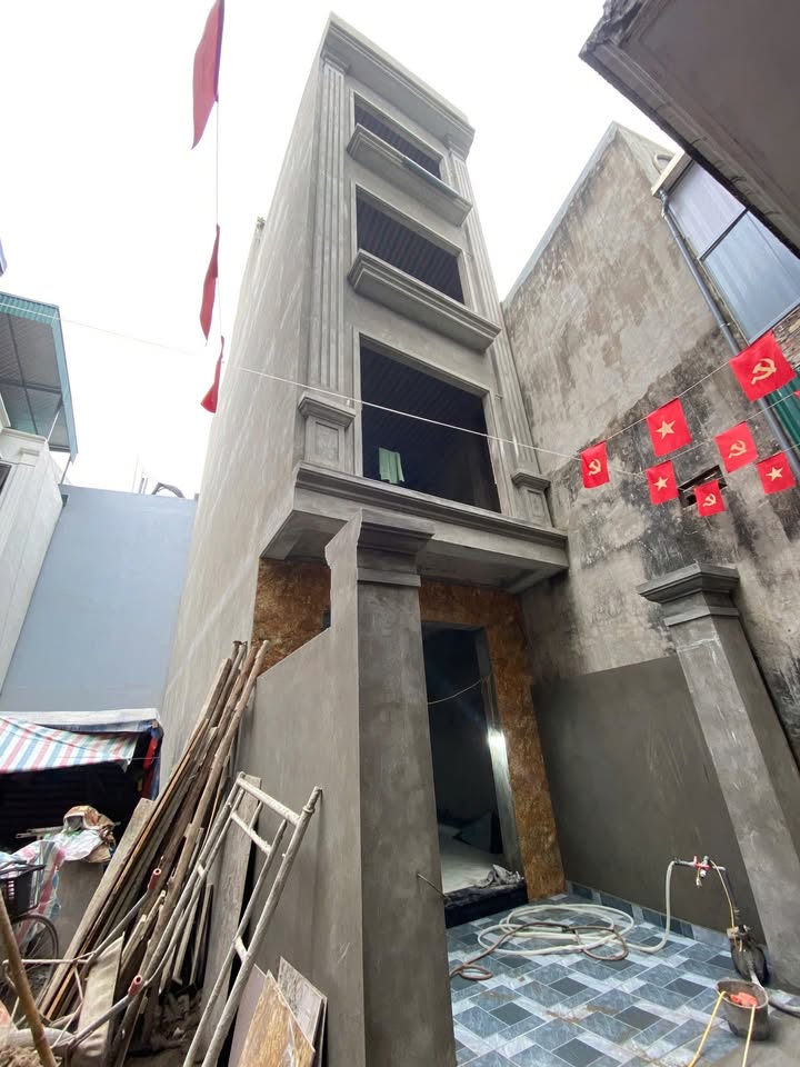 Nhà 5 tầng An Khánh 65m² giá 6 tỷ - Chờ thang máy, gần trường học!