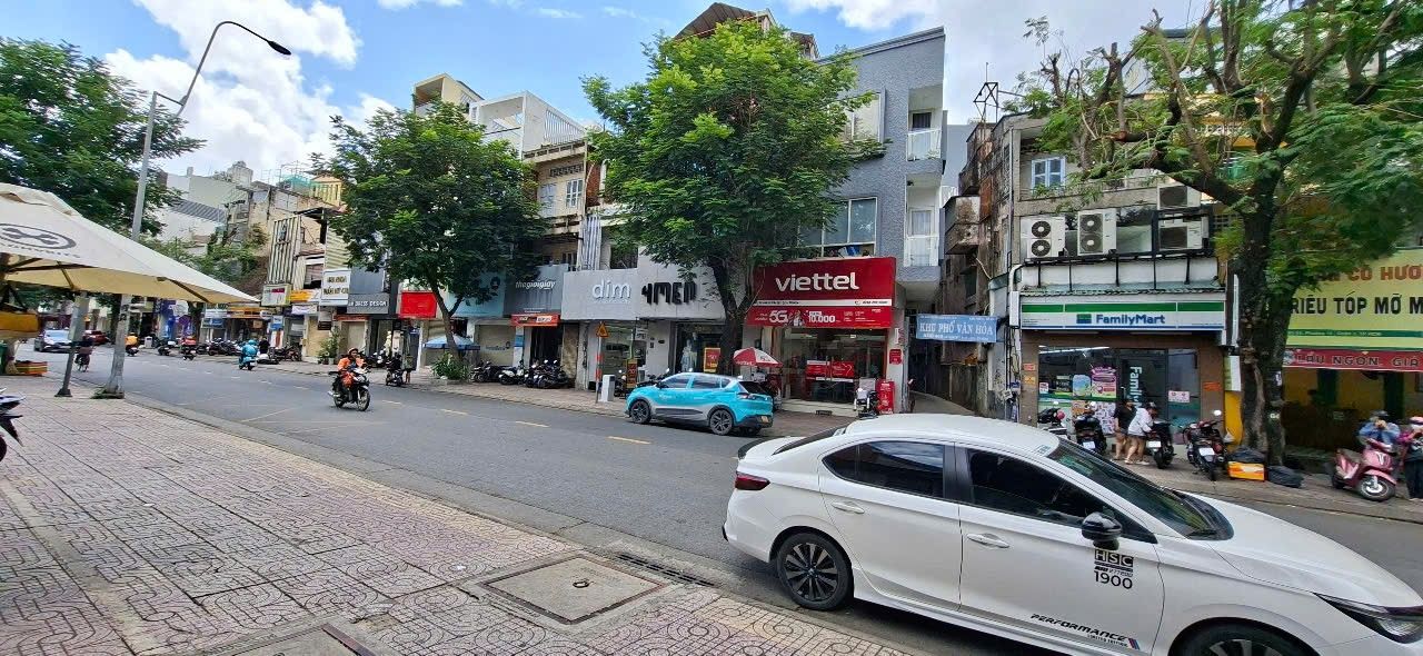 FrontHouse Lê Văn Sỹ Quận 3 75m² giá 25 tỷ - Chính chủ bán gấp!