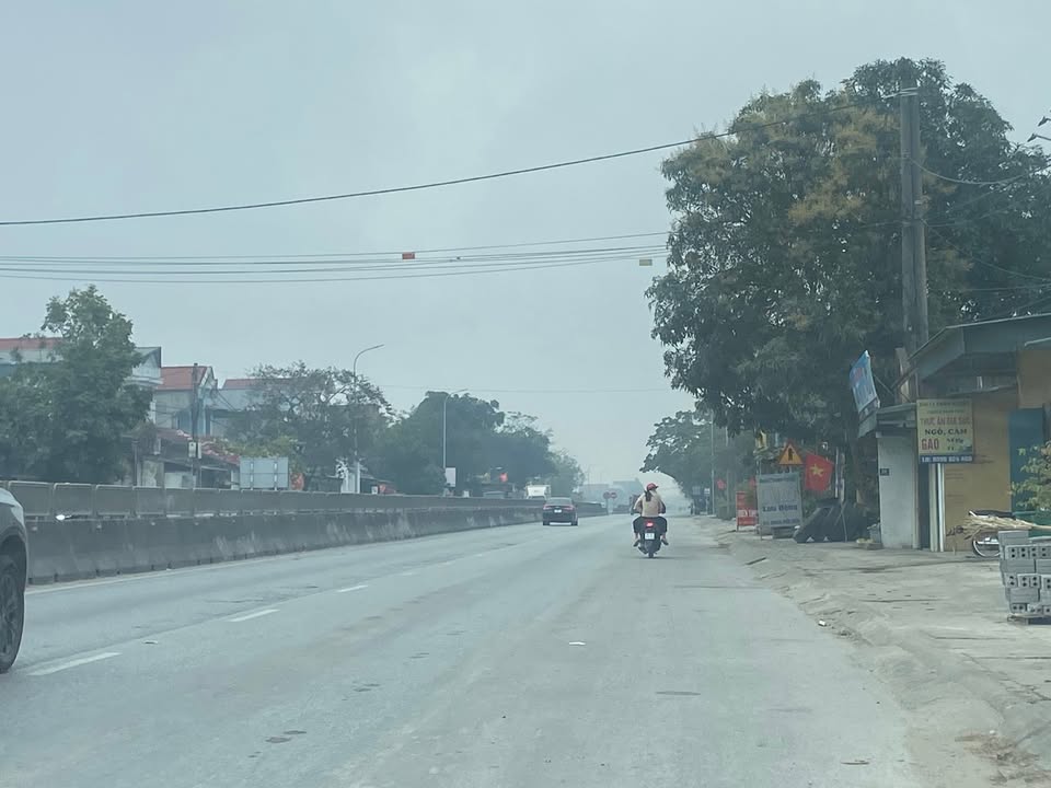 Lô đất 112m² Thị trấn Tân Phong - Kinh doanh sầm uất, giá chỉ 2 tỷ!