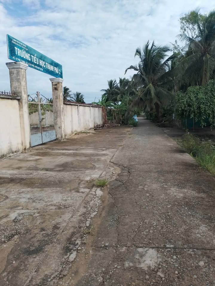 Đất nền 260m² tại Ấp Phú Thuận, Sóc Trăng giá chỉ 175 triệu - Sở hữu ngay!