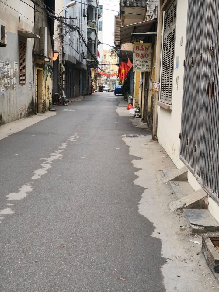 Nhà riêng Quang Trung Hà Đông 52m² giá thương lượng - Ô tô đỗ thoải mái!