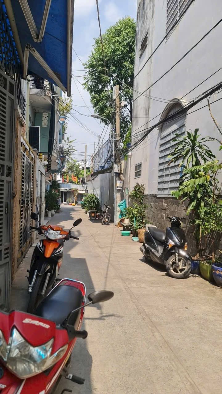 Nhà cho thuê hẻm xe hơi đường Phạm Thế Hiển, Quận 8 - Giá 11 triệu/tháng, kinh doanh online thuận lợi!