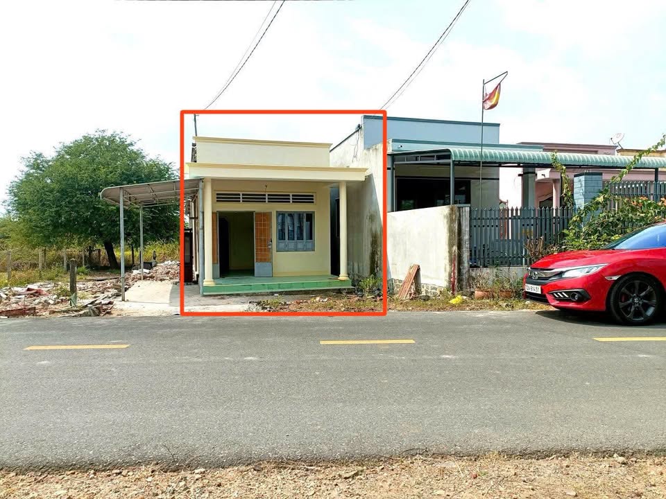 Bán đất Láng Dài 208m² giá chỉ 1.19 tỷ - Cơ hội đầu tư tuyệt vời!