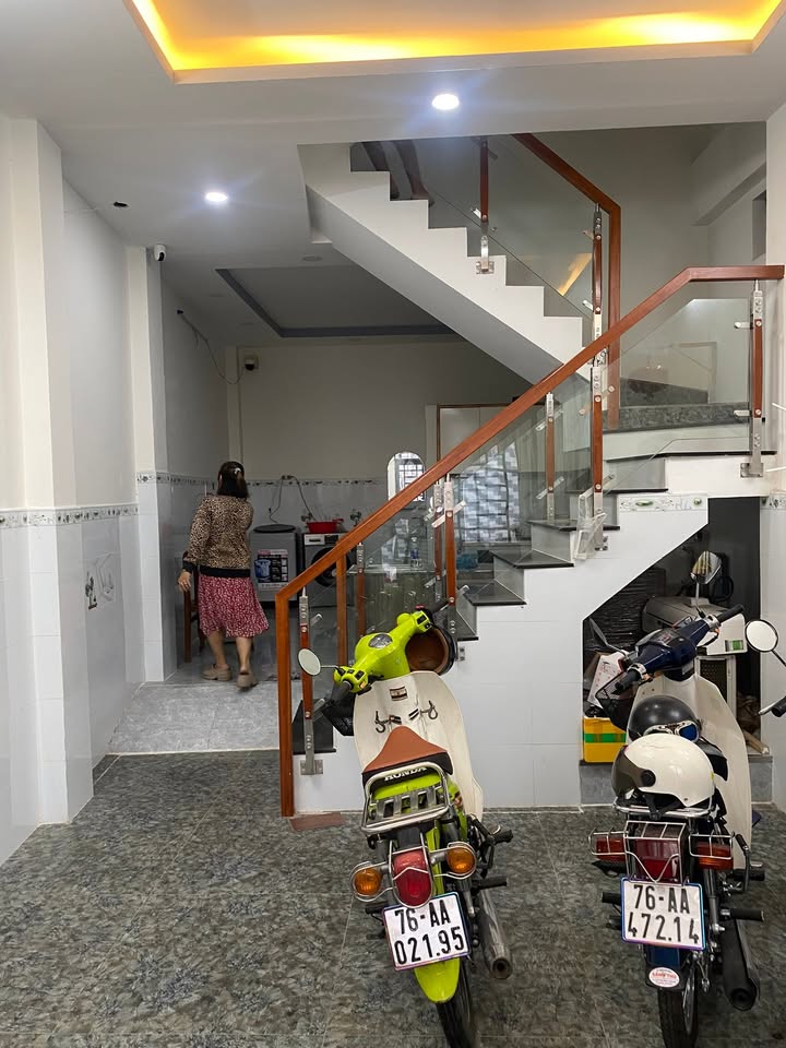 Phòng cho thuê tại Quận 3 - 20m² giá 4.5 triệu - Đầy đủ tiện nghi, chỉ việc vào ở!