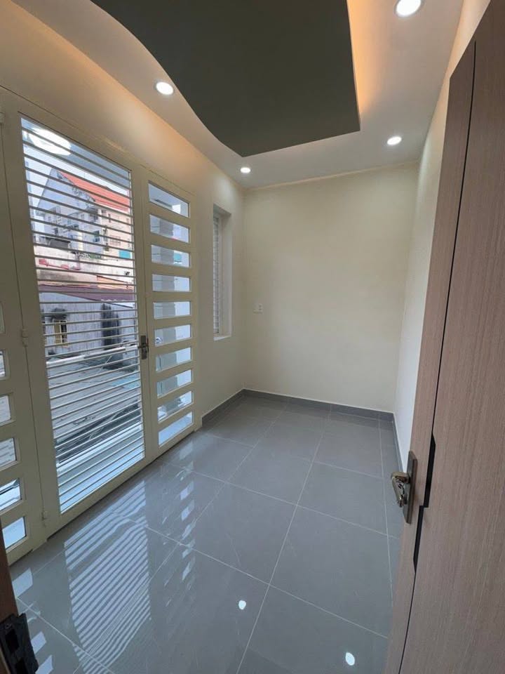 Nhà phố Bà Hom, Quận 6 - 32m² giá 5.1 tỷ - Thiết kế hiện đại, sẵn ở ngay!