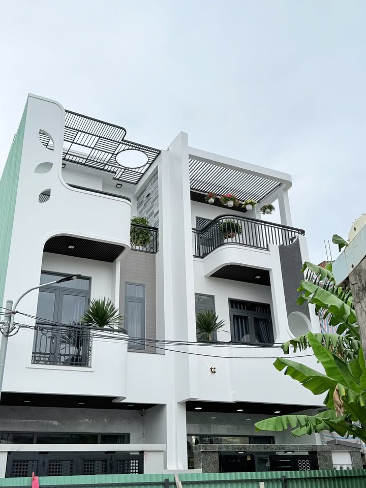 Nhà 3 tầng Hòa Minh, Đà Nẵng 68m² giá 5.05 tỷ - Sẵn sàng vào ở ngay!