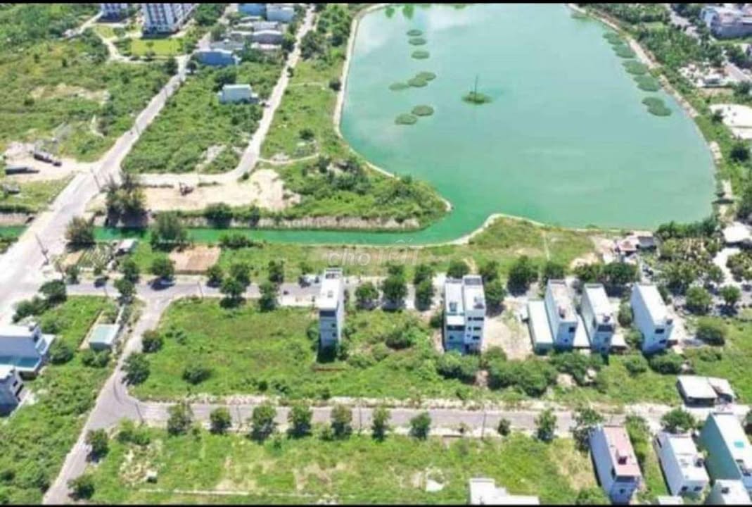 Nhà mặt tiền đường Nguyễn Chơn, Liên Chiểu, 85m² giá 6 tỷ - View hồ sinh thái thoáng mát!