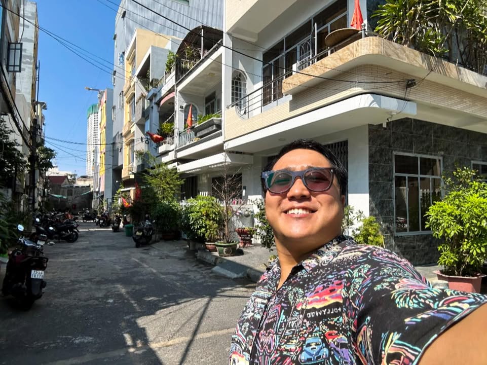 FrontHouse Đà Nẵng 112m² giá 8 tỷ - Đẳng cấp sang trọng và thuận tiện!