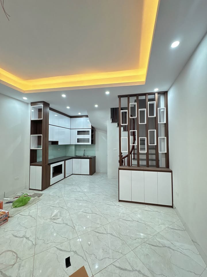 Nhà riêng Gia Quất Bồ Đề 35m² giá 8 tỷ - Thiết kế hiện đại, đầu tư sinh lời!