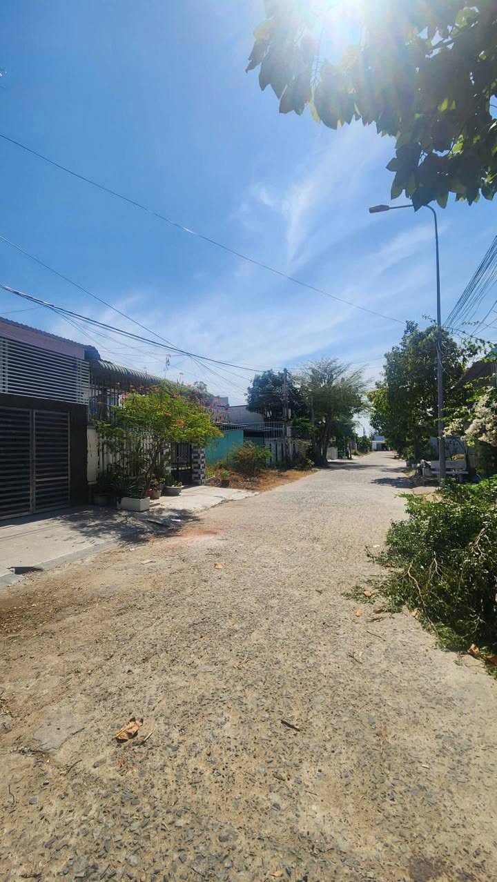 Đất thổ cư Phường Mỹ Bình 132m² giá 2.1 tỷ - Gần biển, sổ đỏ chính chủ!