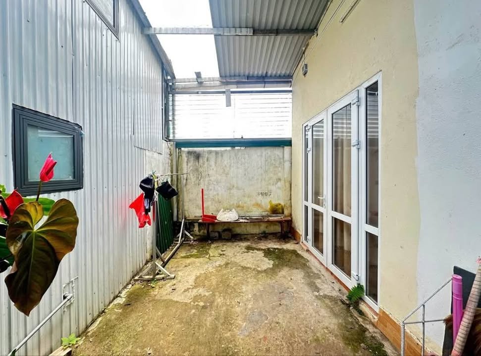 Nhà riêng Huyện Tuy Đức 42m² giá 1.09 tỷ - Vị trí đẹp, tiện nghi đầy đủ!