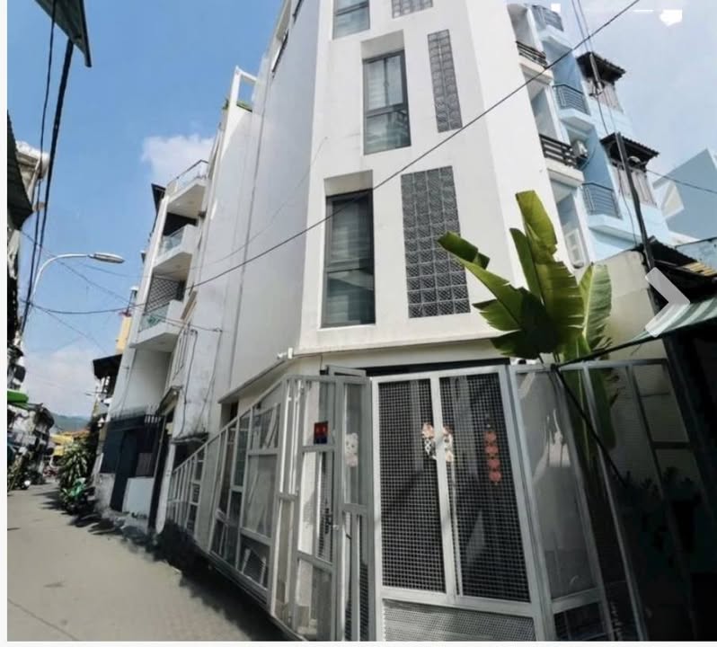 Nhà đẹp Quận 6, hẻm ô tô thông, 38m² giá thỏa thuận - Sẵn sàng vào ở ngay!