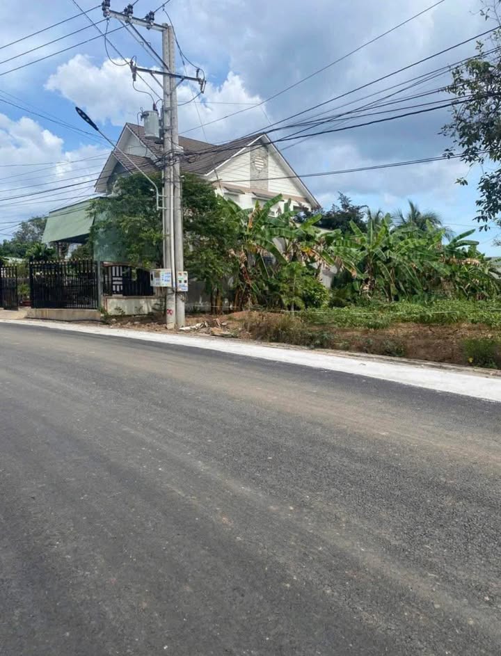 Đất nền Phường Tân Xuân, Đồng Xoài, 180m² chỉ 1.15 tỷ - Đầu tư sinh lời ngay!