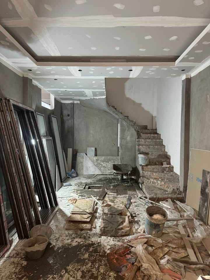 Nhà đẹp Đông Ngạc 35m² giá 8.6 tỷ - Ô tô tránh, kinh doanh tốt!