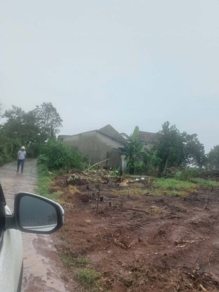 Đất nền Cẩm Quang, Huyện Cẩm Xuyên, 180m² giá chỉ 370 triệu - Cơ hội đầu tư tuyệt vời!